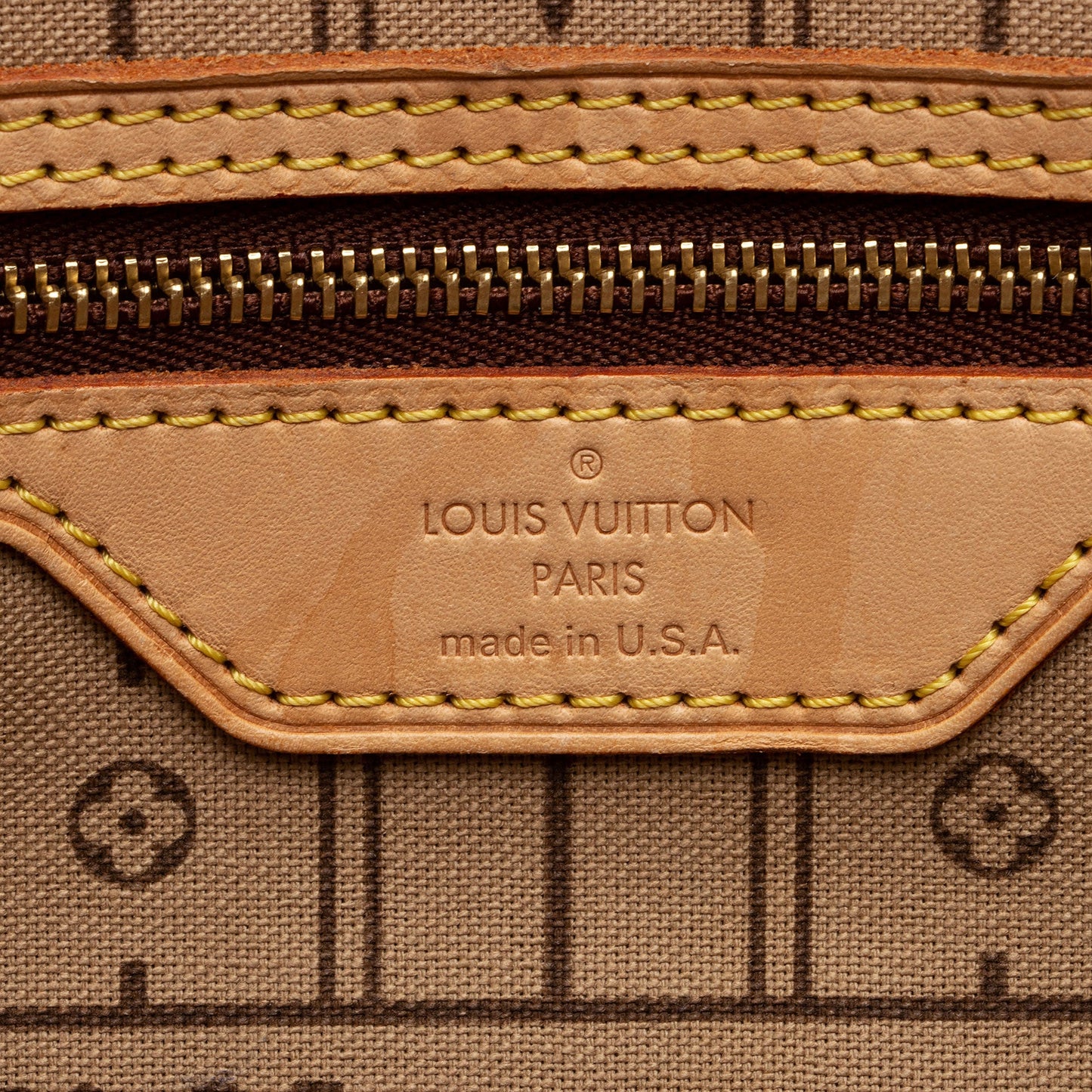 Louis Vuitton Monogram Canvas Neverfull MM Tote (SHF-JdmzIM)