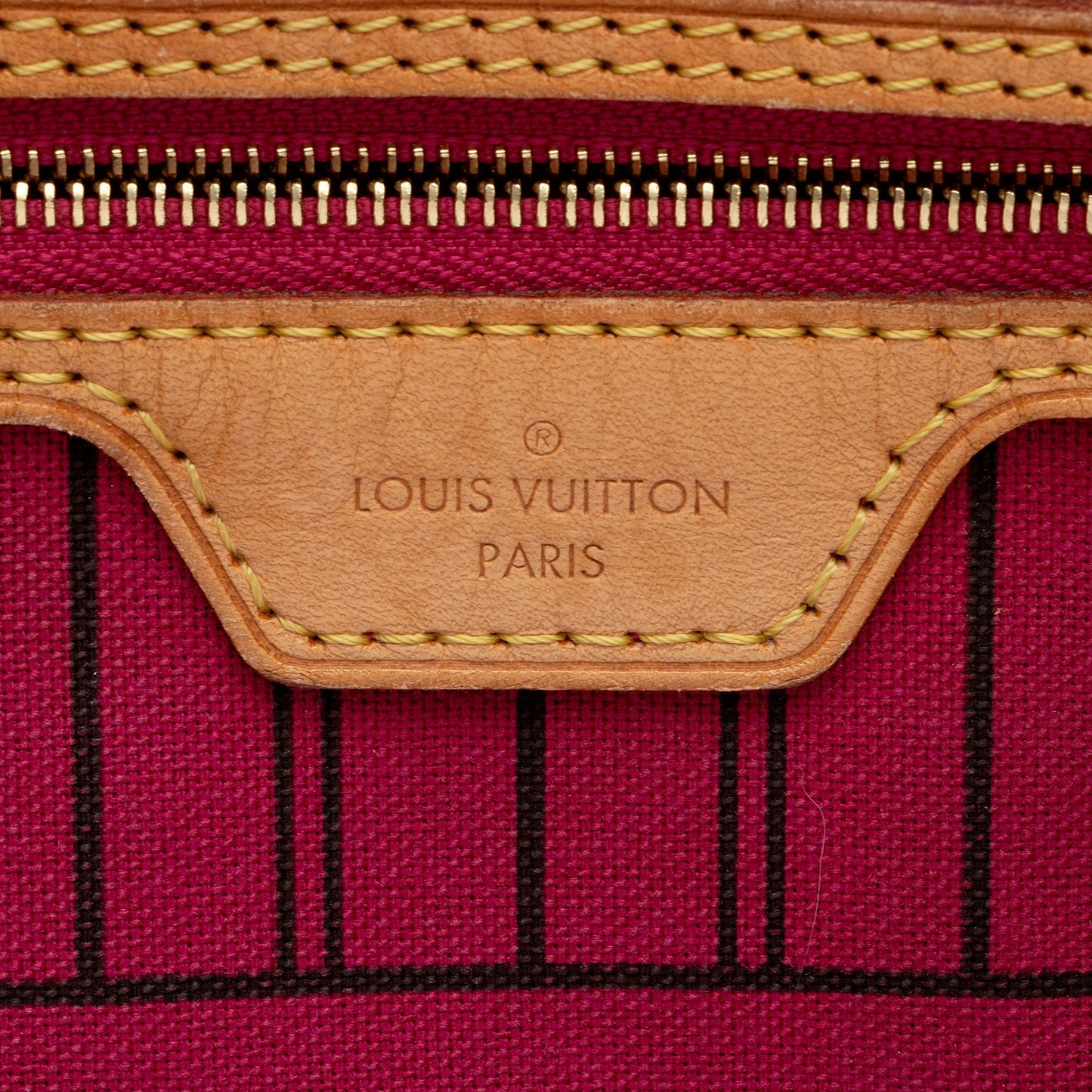 Louis Vuitton Monogram Canvas Neverfull MM Tote (SHF-iZbJpQ)