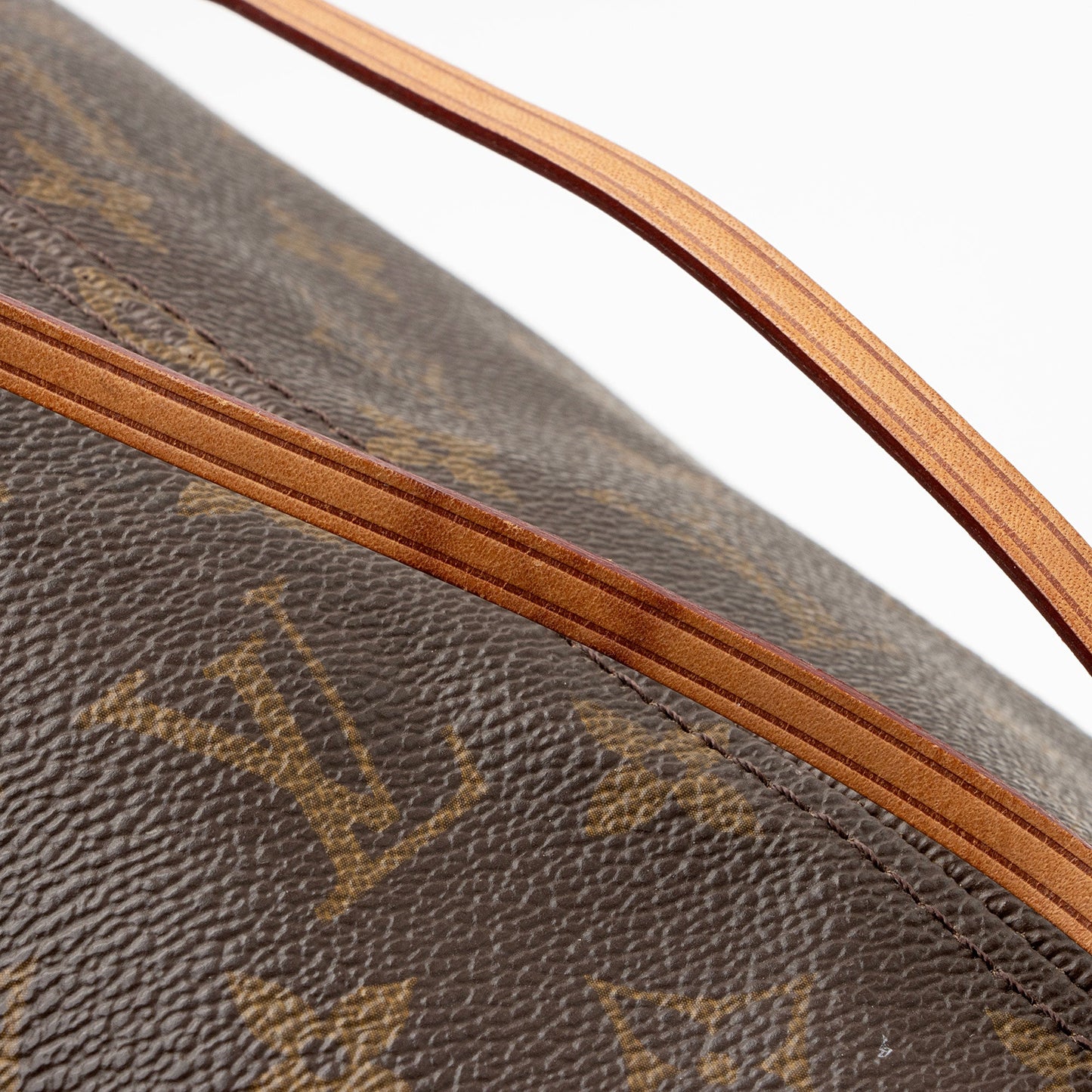 Louis Vuitton Monogram Canvas Neverfull MM Tote (SHF-ZN4hJP)