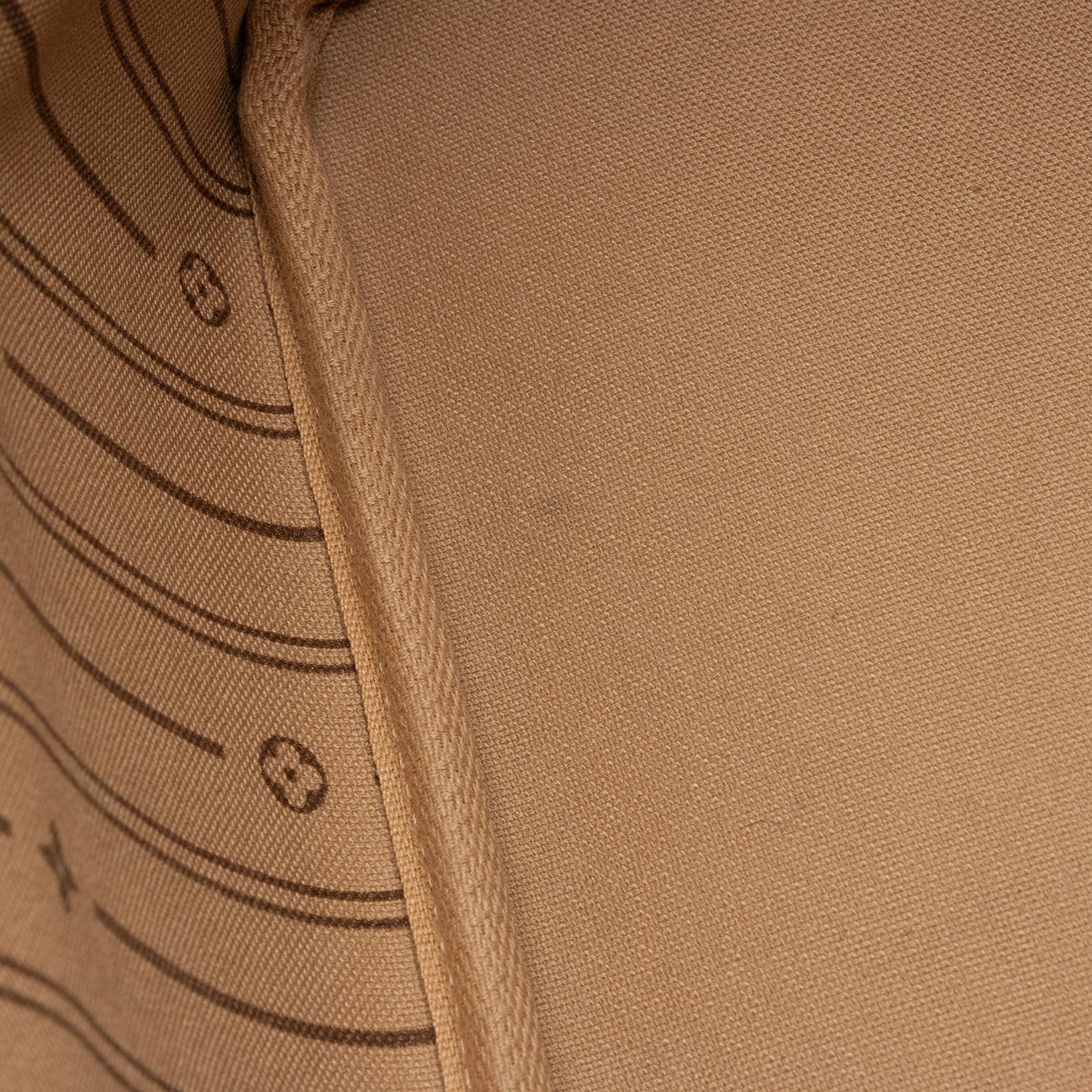 Louis Vuitton Monogram Canvas Neverfull MM Tote (SHF-aTjZ93)
