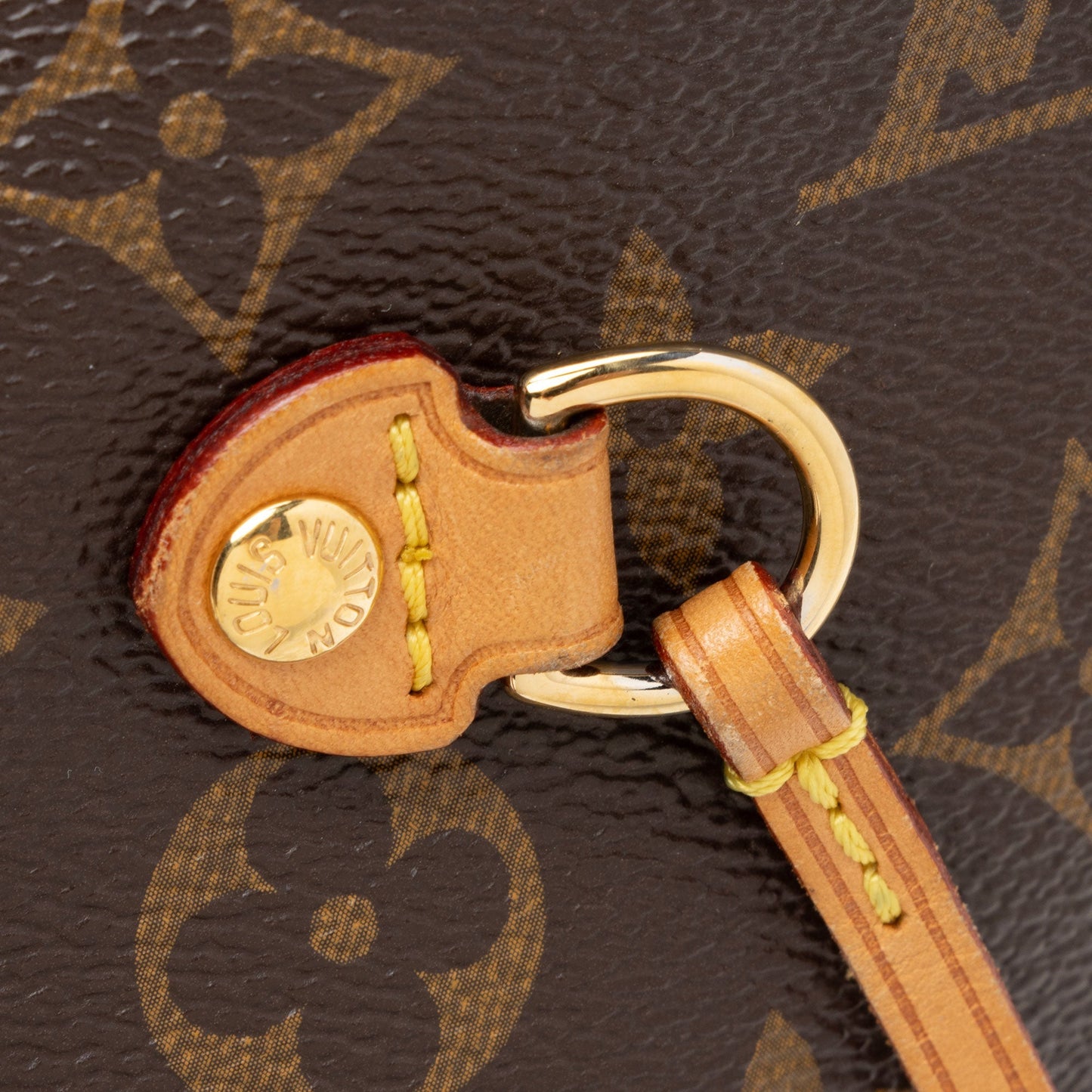 Louis Vuitton Monogram Canvas Neverfull MM Tote (SHF-KVfUcC)