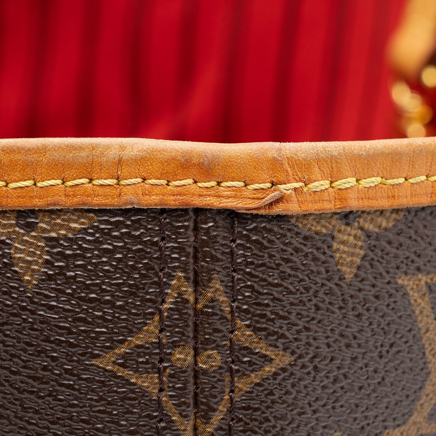 Louis Vuitton Monogram Canvas Neverfull MM Tote (SHF-KVfUcC)