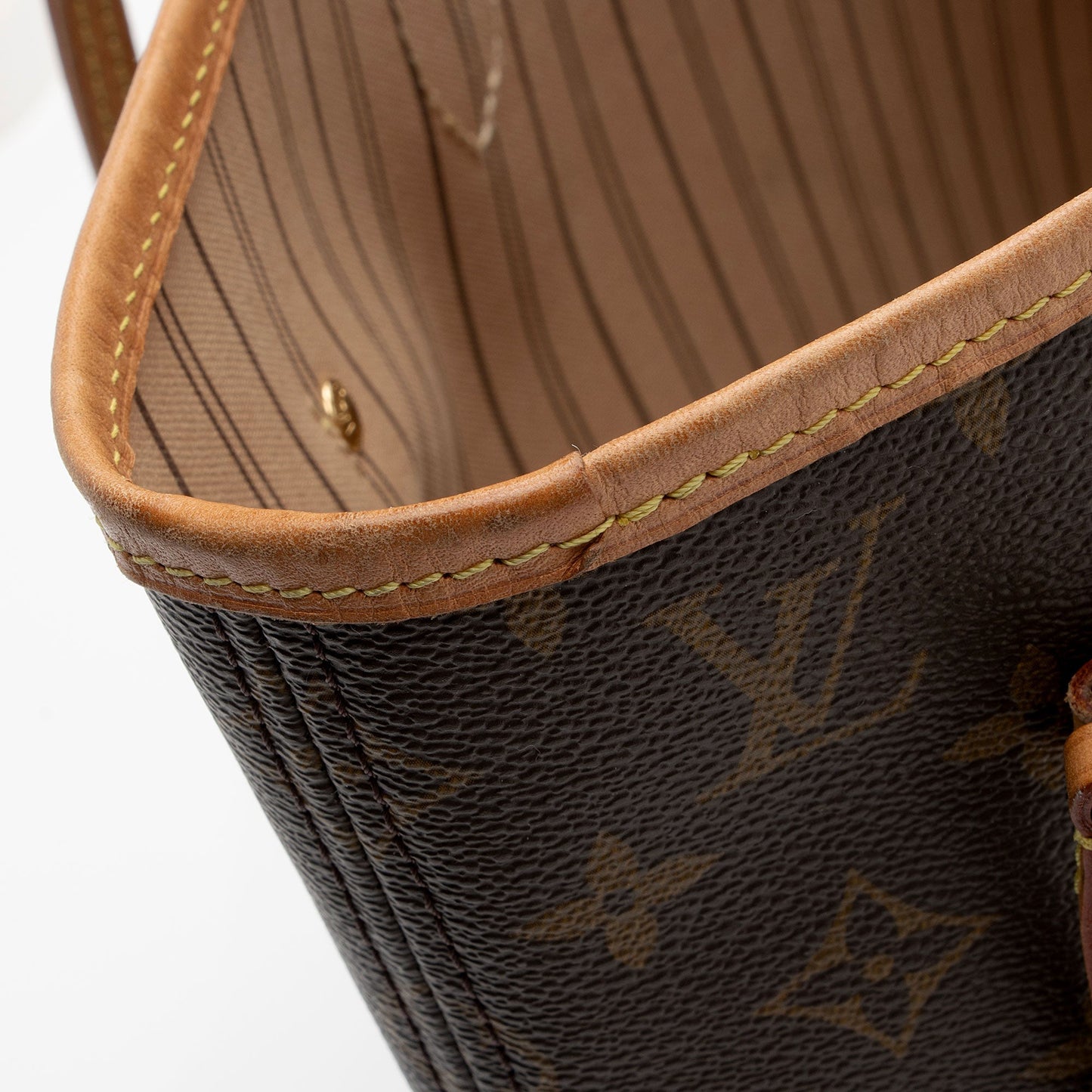 Louis Vuitton Monogram Canvas Neverfull MM Tote (SHF-k6wJSh)