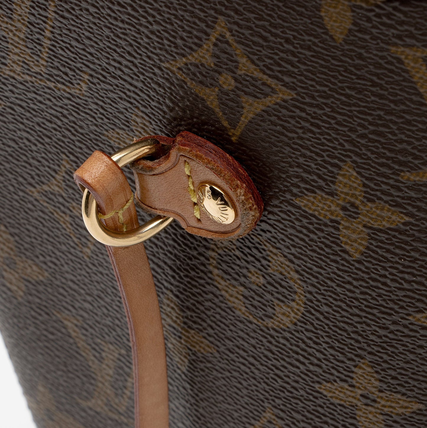 Louis Vuitton Monogram Canvas Neverfull MM Tote (SHF-k6wJSh)