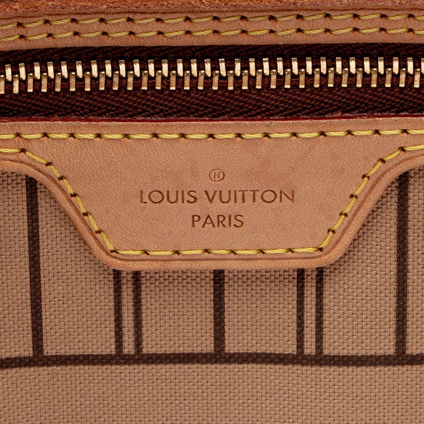 Louis Vuitton Monogram Canvas Neverfull MM Tote (SHF-k6wJSh)