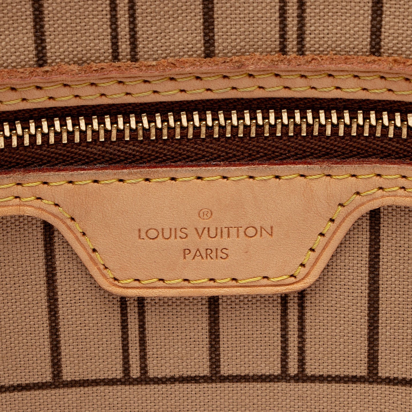 Louis Vuitton Monogram Canvas Neverfull MM Tote (SHF-7nI4pP)