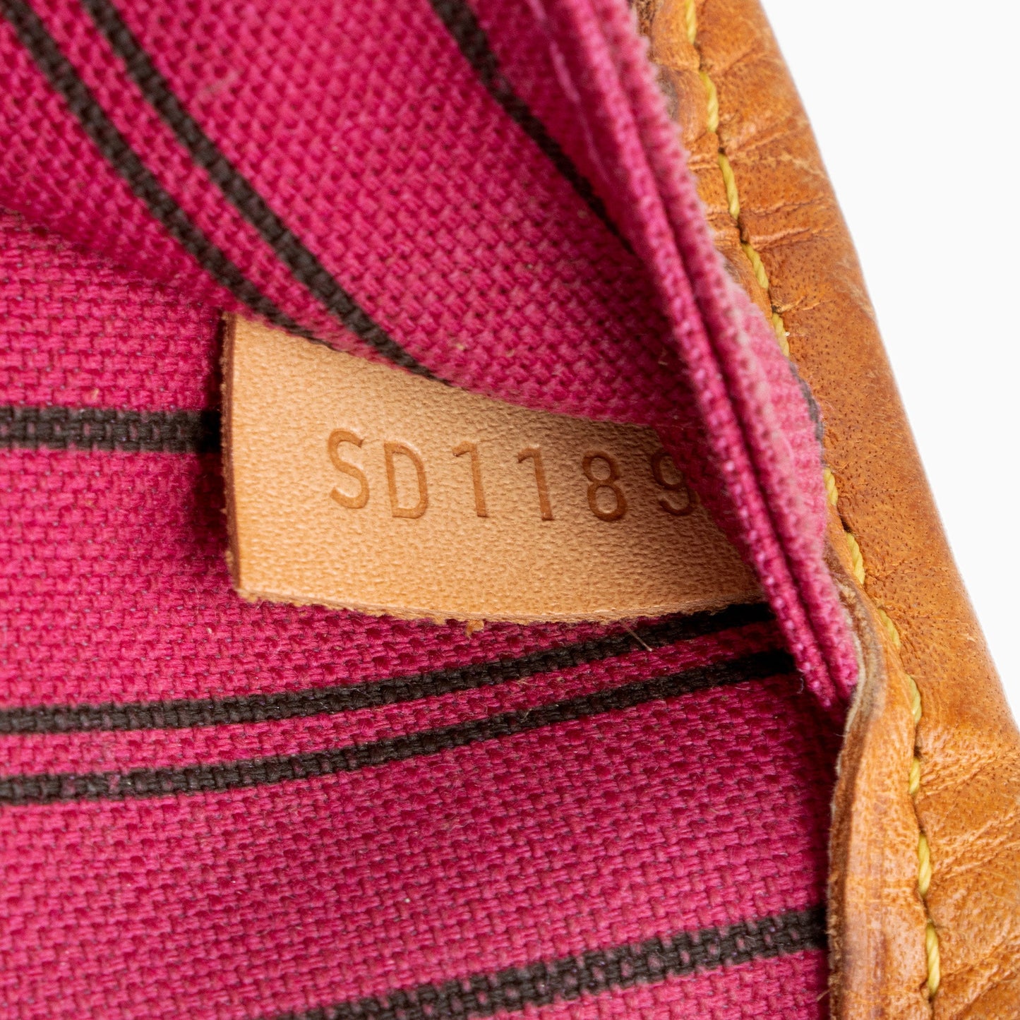 Louis Vuitton Monogram Canvas Neverfull MM Tote (SHF-jf51s1)