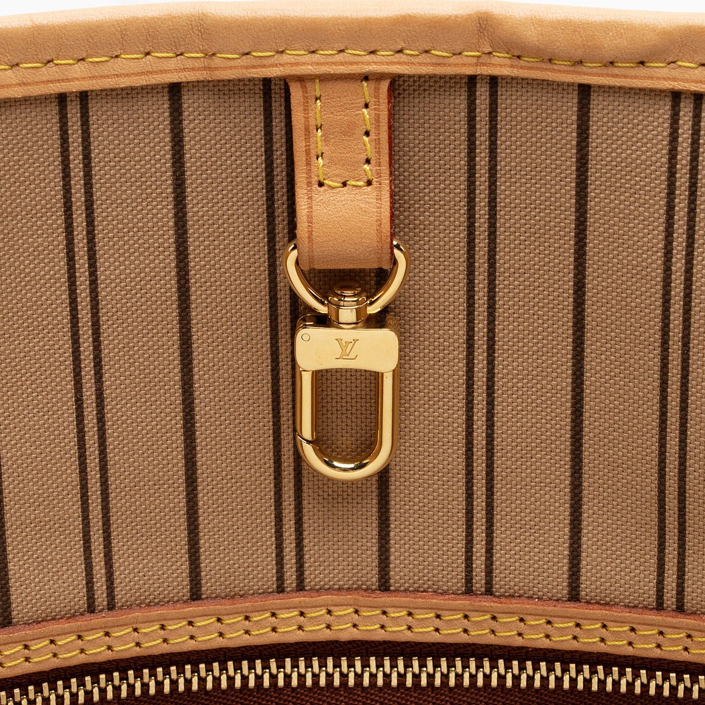 Louis Vuitton Monogram Canvas Neverfull MM Tote (SHF-tqTLZz)