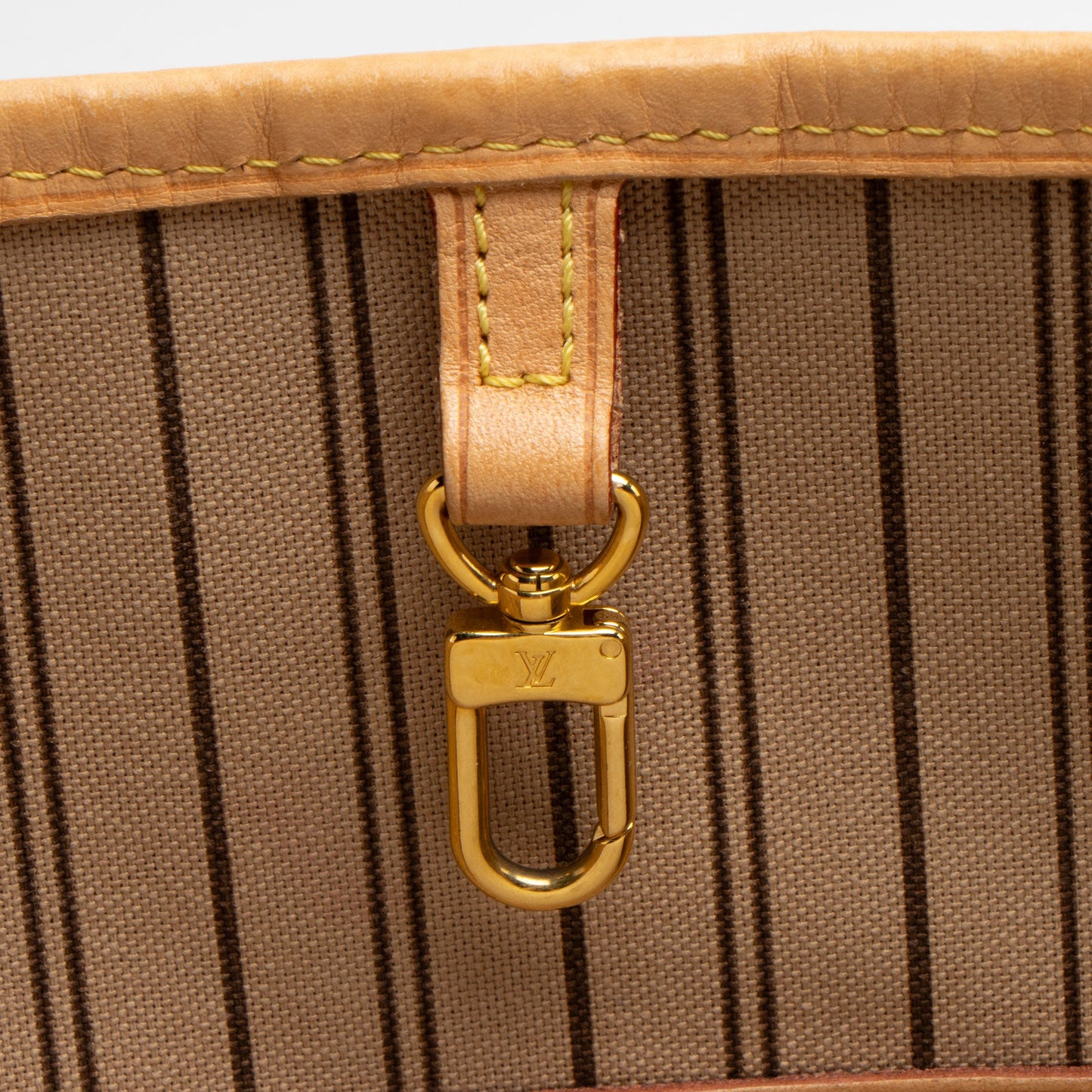 Louis Vuitton Monogram Canvas Neverfull MM Tote