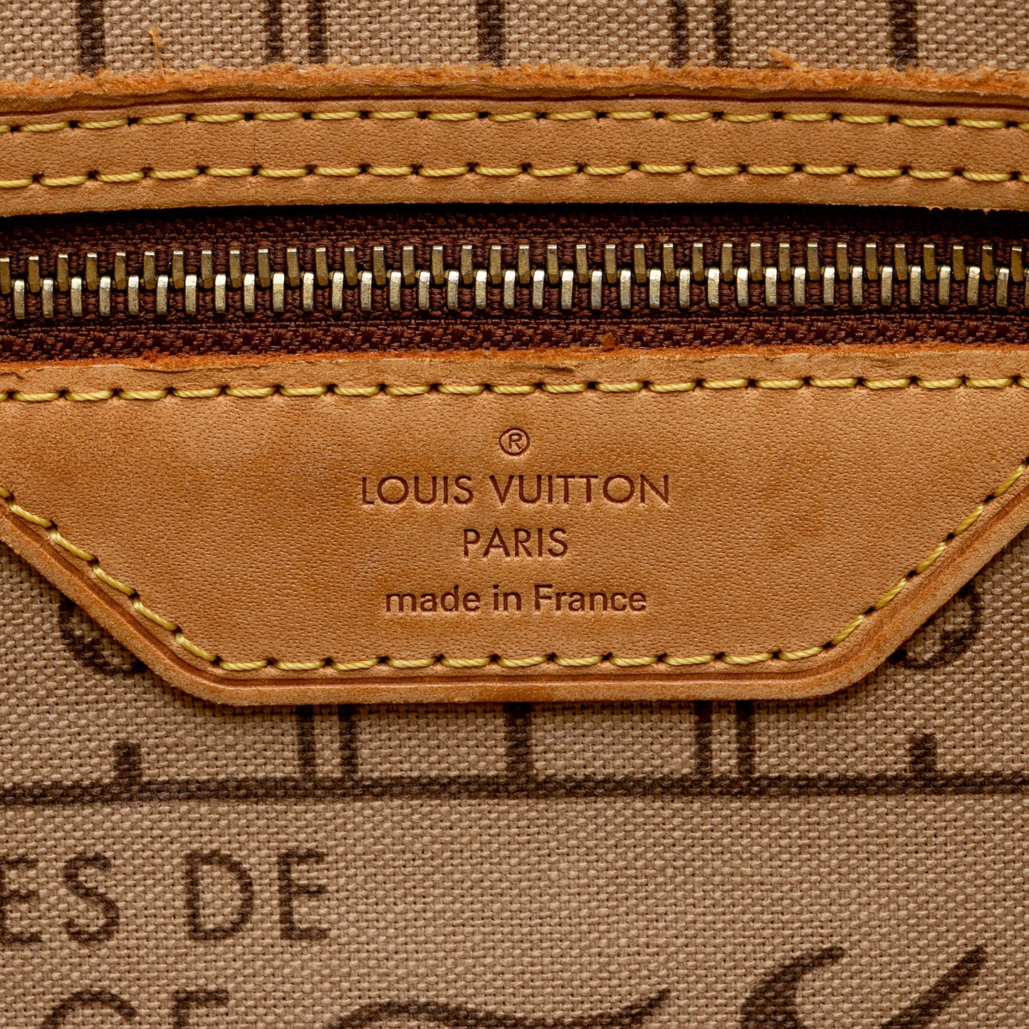Louis Vuitton Monogram Canvas Neverfull PM Tote (SHF-s5qFrS)