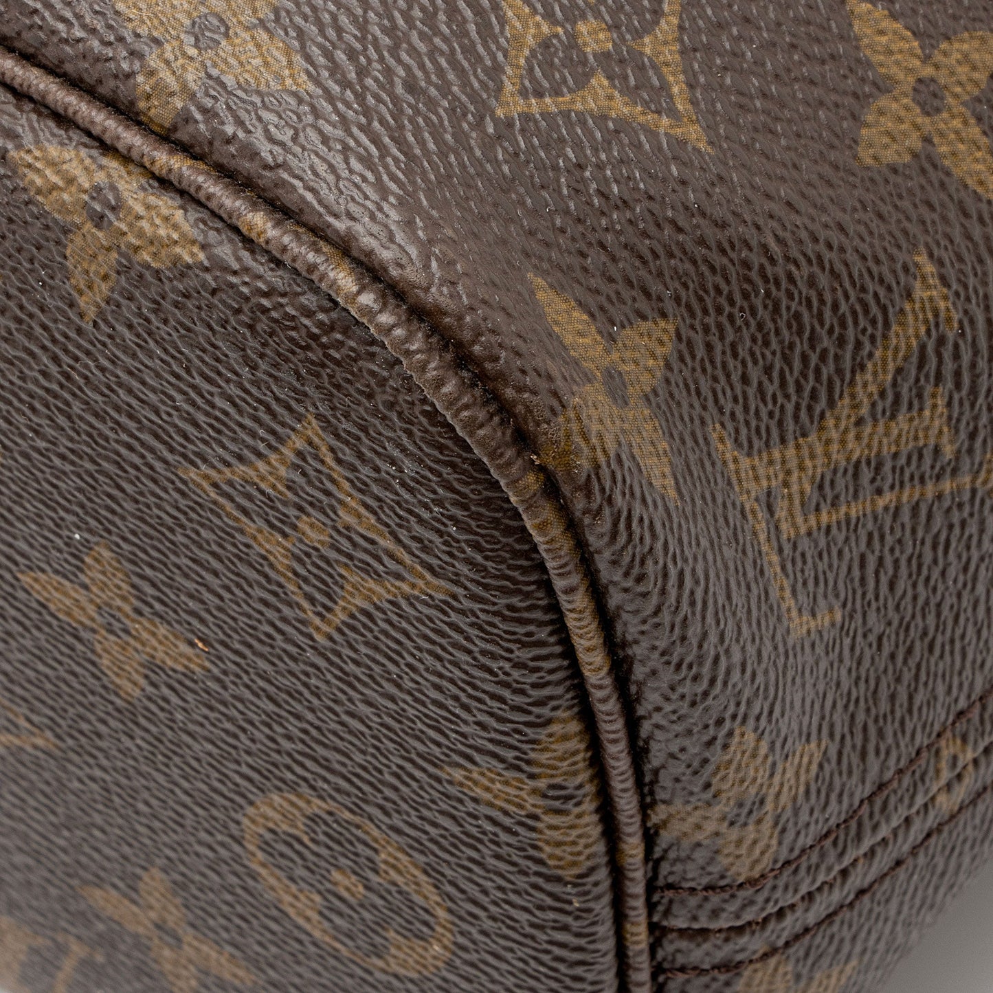Louis Vuitton Monogram Canvas Neverfull PM Tote (SHF-adMyJN)