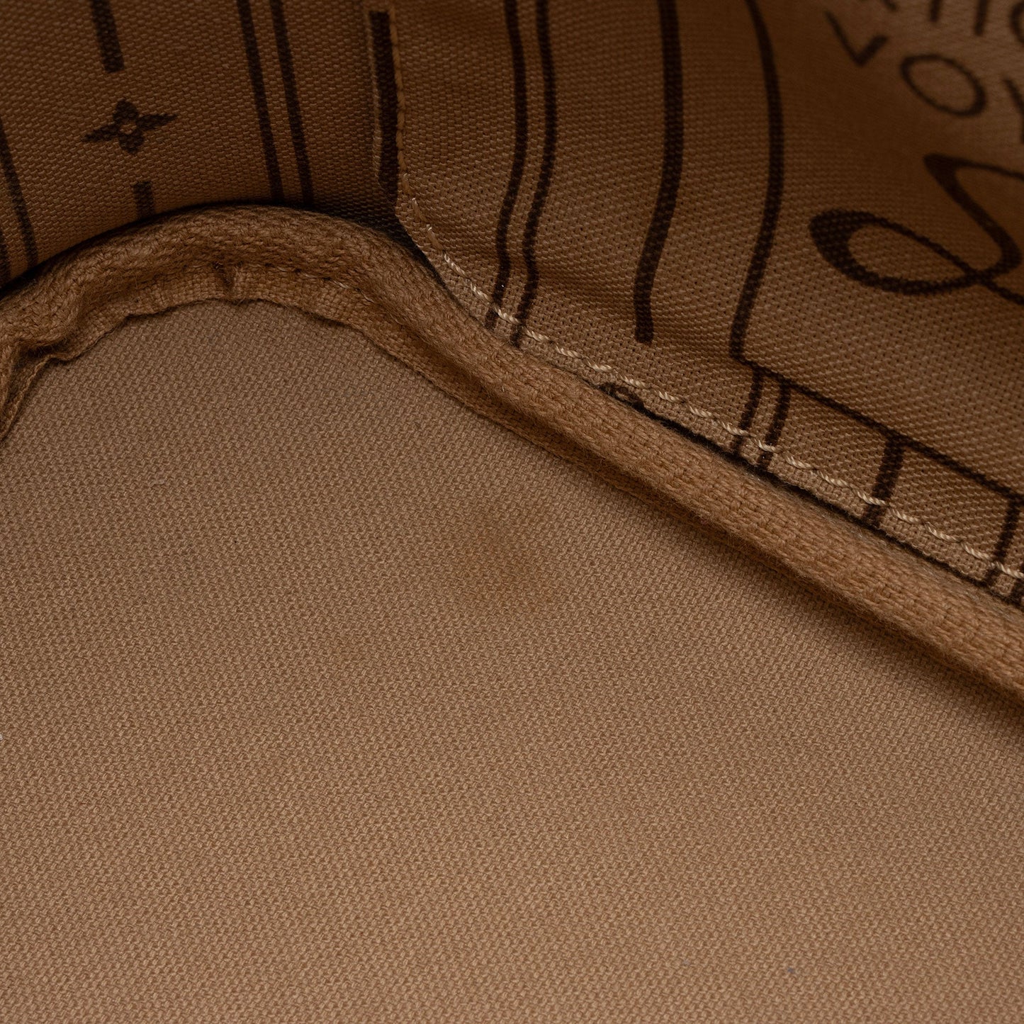 Louis Vuitton Monogram Canvas Neverfull PM Tote - FINAL SALE (SHF-CbJaDa)