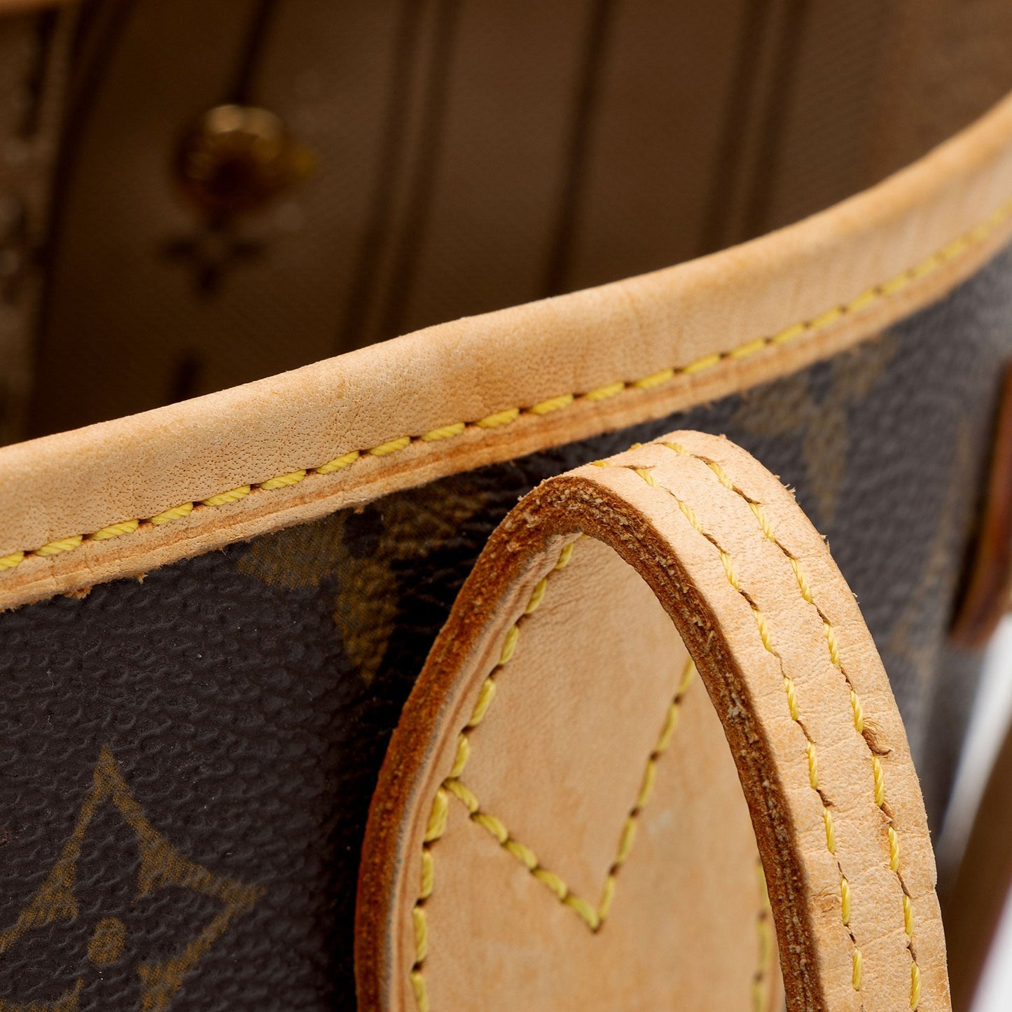 Louis Vuitton Monogram Canvas Neverfull PM Tote (SHF-pGqJ5i)