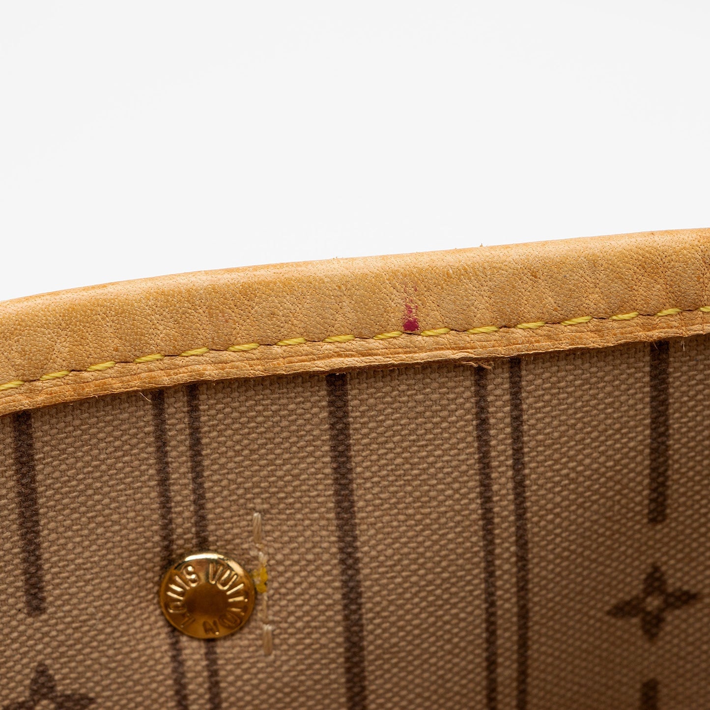 Louis Vuitton Monogram Canvas Neverfull PM Tote (SHF-pGqJ5i)