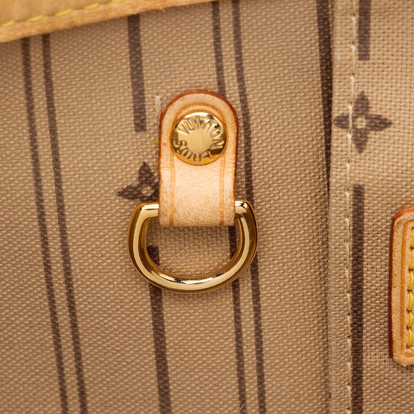 Louis Vuitton Monogram Canvas Neverfull PM Tote (SHF-pGqJ5i)