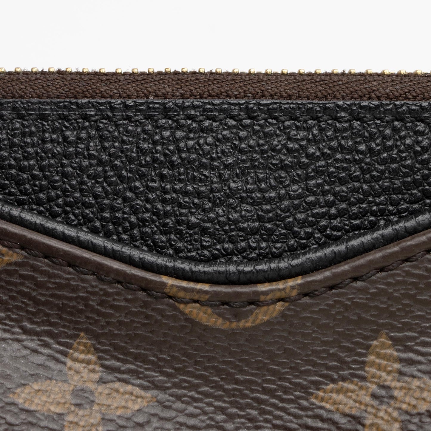 Louis Vuitton Monogram Canvas Pallas Crossbody Bag -  (SHF-ueekMd)