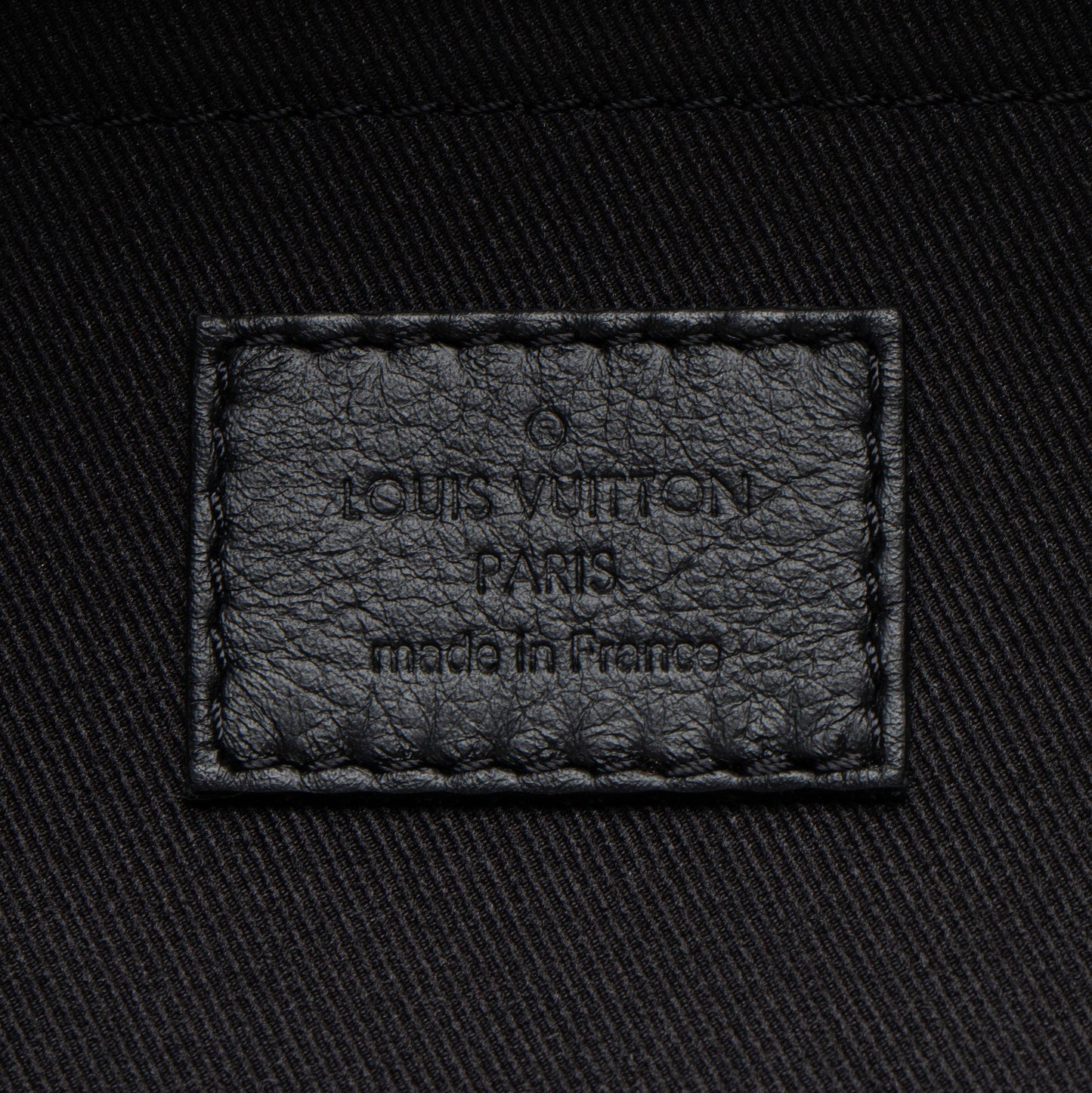 Louis Vuitton Monogram Canvas Palm Springs Mini Backpack (SHF-EqngY0)