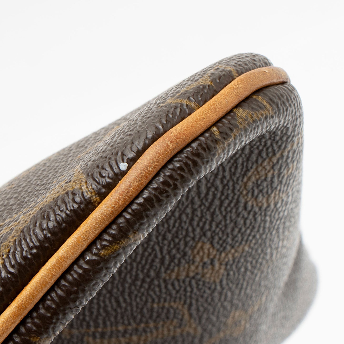 Louis Vuitton Monogram Canvas Pochette Bosphore Messenger
