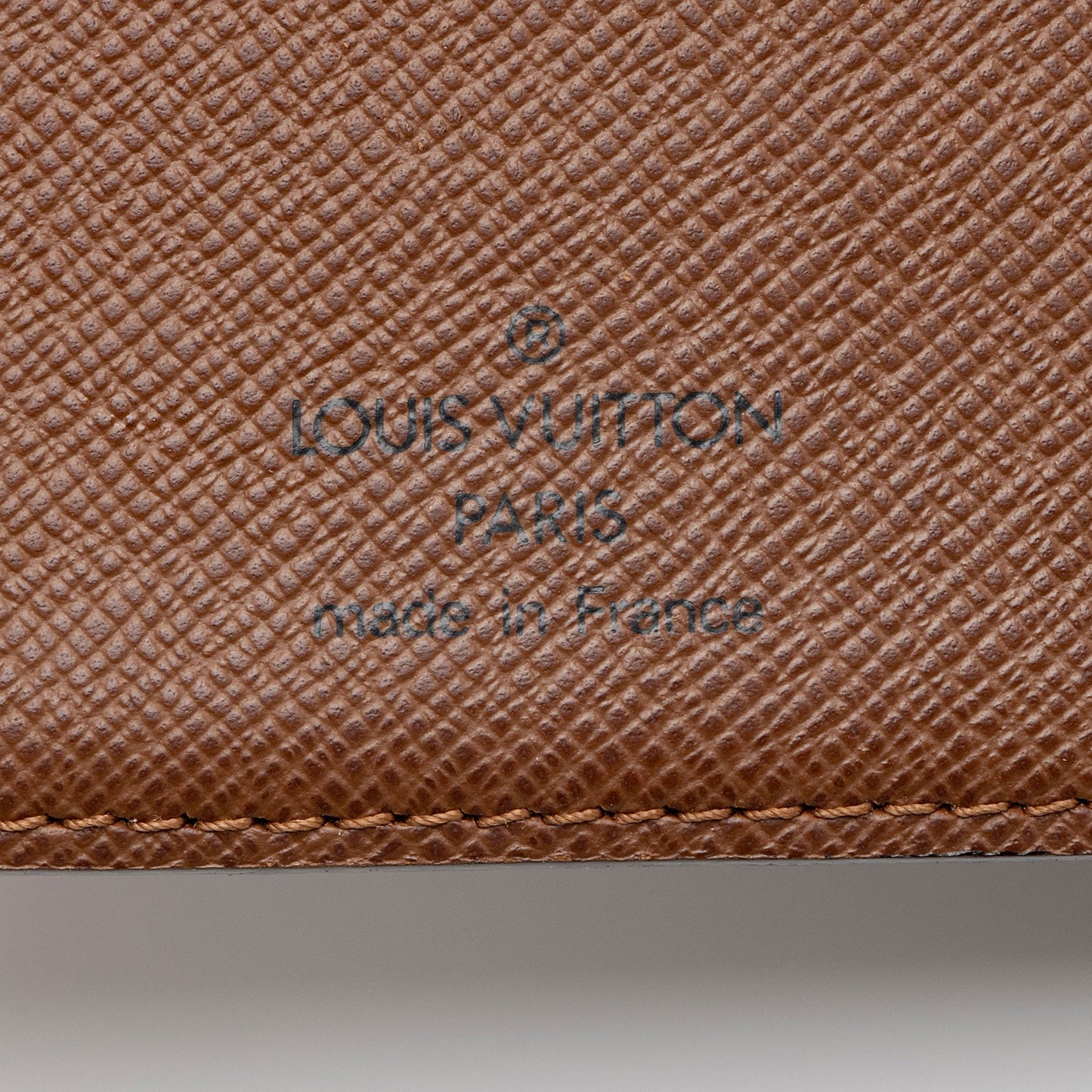Louis Vuitton Monogram Canvas Porte Papier Zipper Wallet (SHF-422DHO)