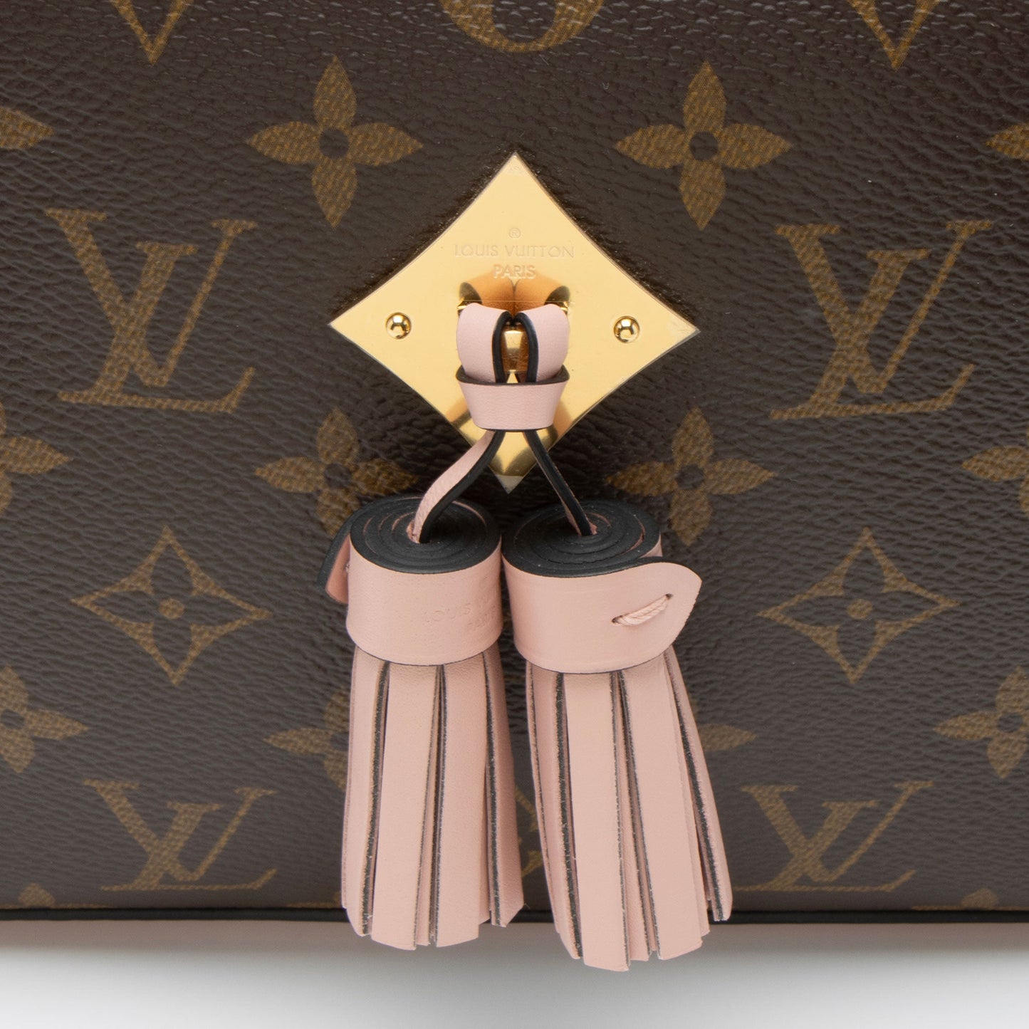 Louis Vuitton Monogram Canvas Saintonge Shoulder Bag