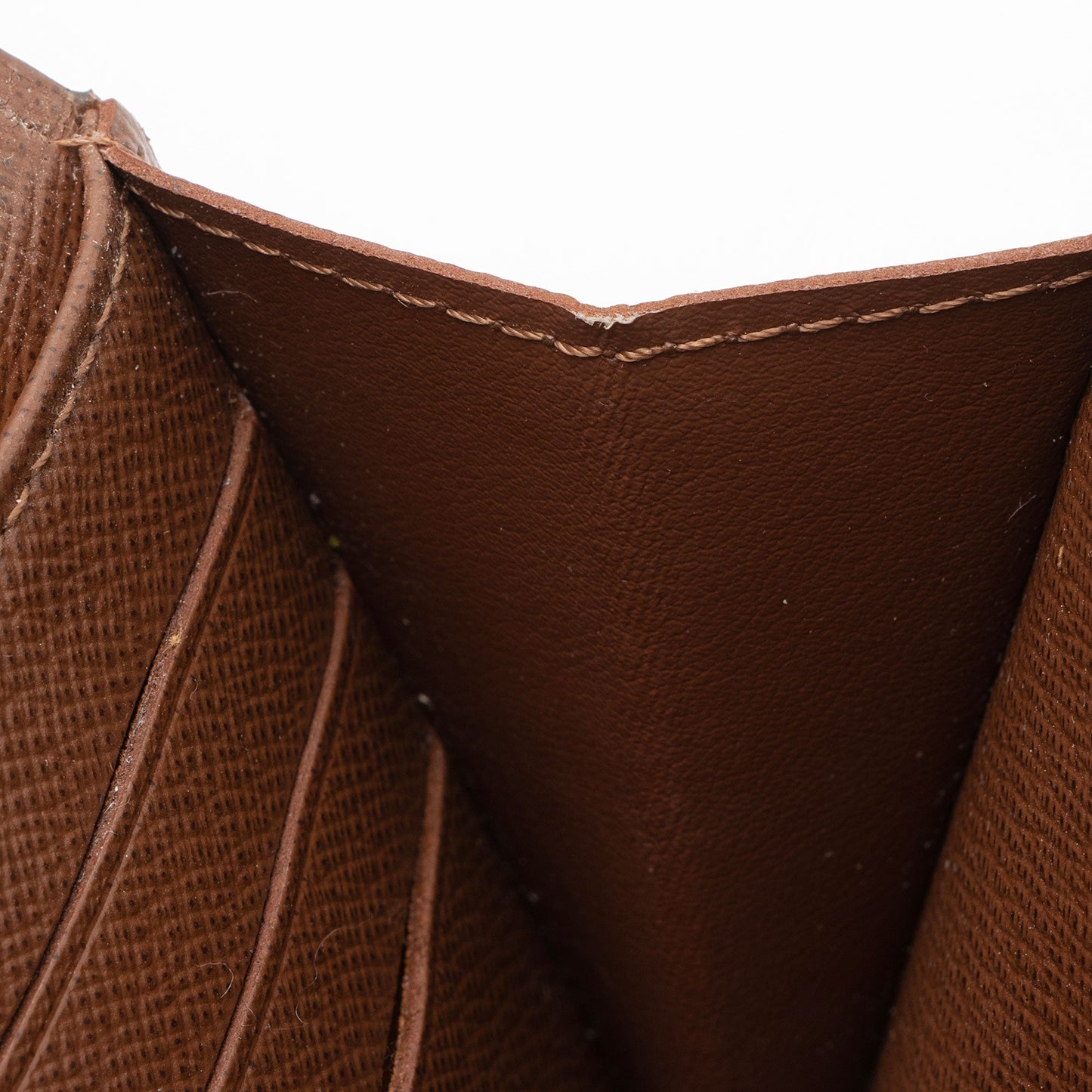 Louis Vuitton Monogram Canvas Sarah Wallet (SHF-qHxXYu)