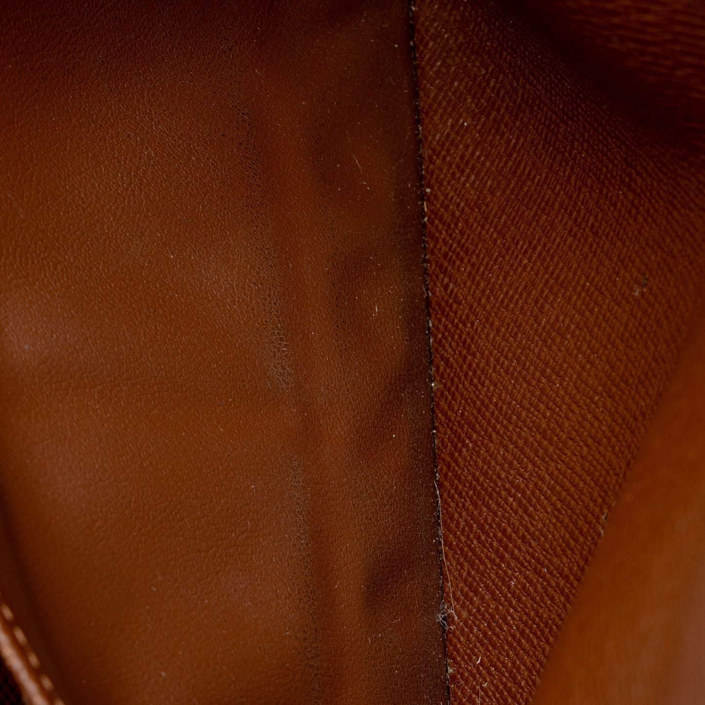 Louis Vuitton Monogram Canvas Sarah Wallet (SHF-x2o1sn)