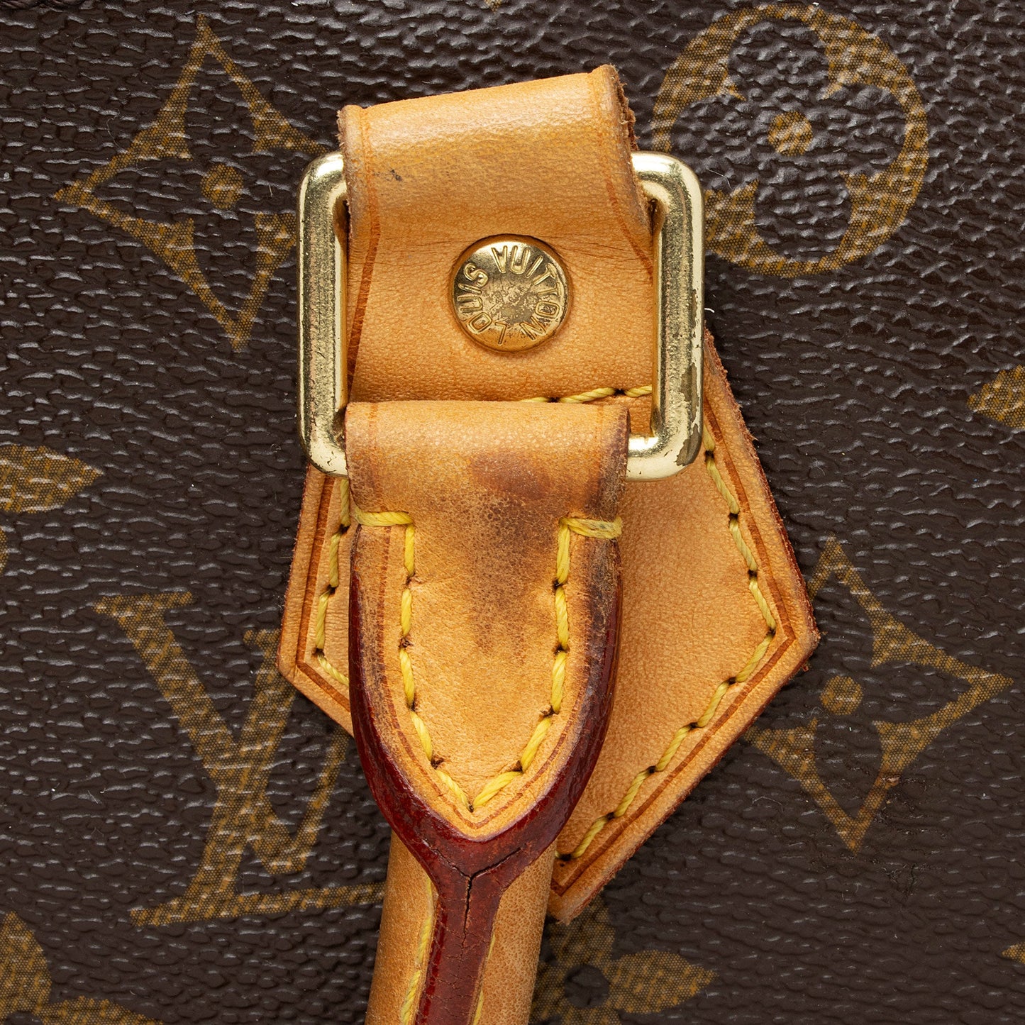 Louis Vuitton Monogram Canvas Speedy 30 Satchel (SHF-6mI3UA)