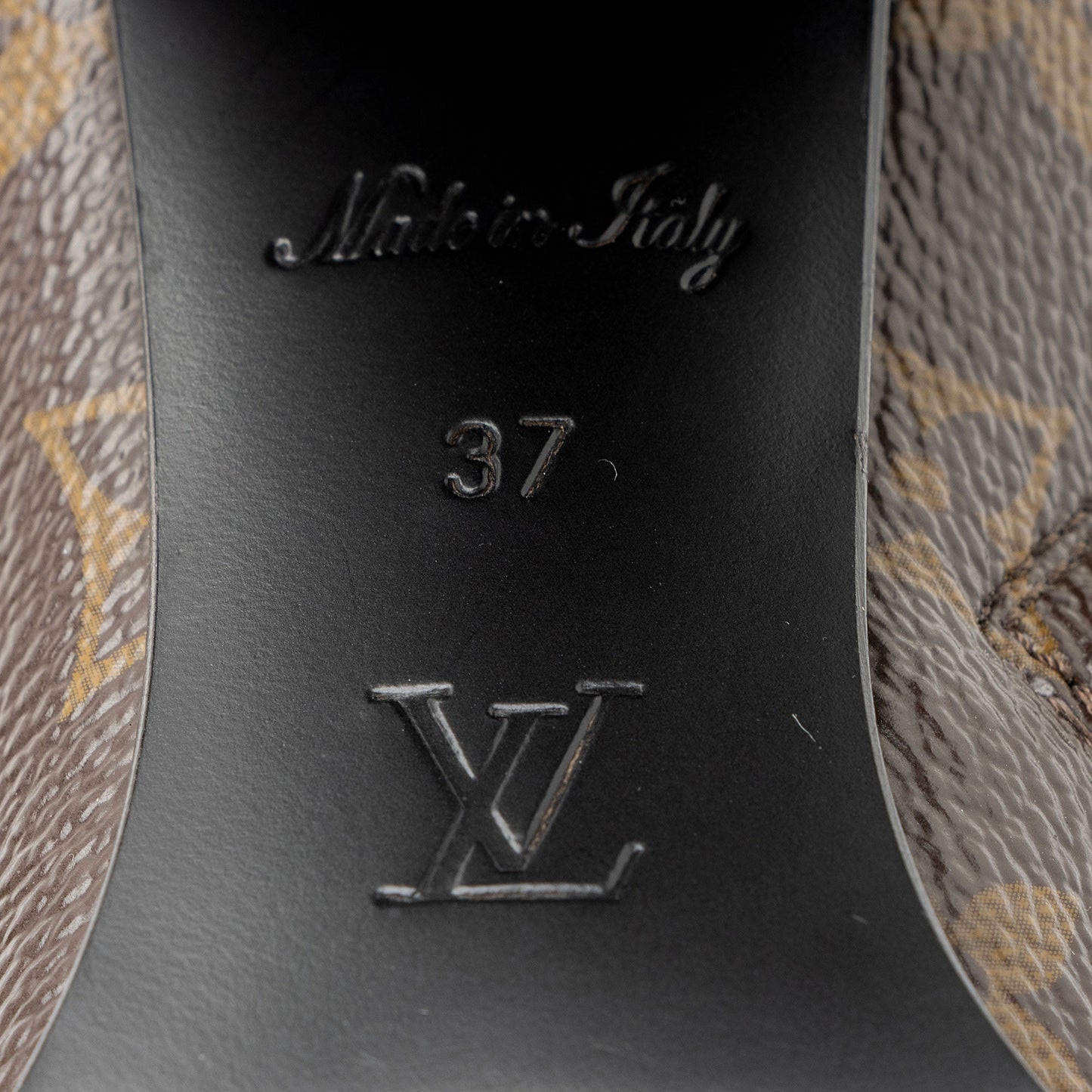 Louis Vuitton Monogram Canvas Star Trail Ankle Boots - Size 7 / 37 (SHF-R6Nbtv)