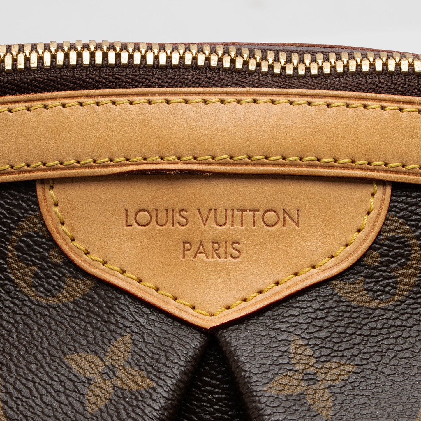 Louis Vuitton Monogram Canvas Tivoli GM Satchel (SHF-pqoj3V)