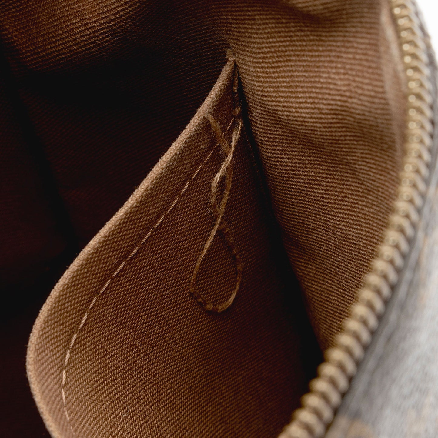 Louis Vuitton Monogram Canvas Totally PM Tote (SHF-kE7H9j)