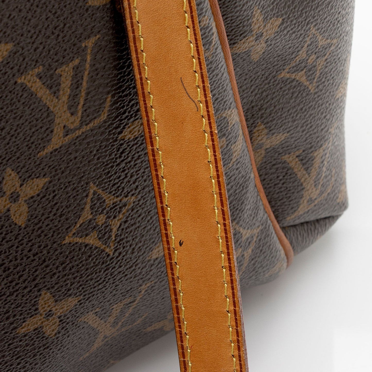 Louis Vuitton Monogram Canvas Totally PM Tote (SHF-kE7H9j)