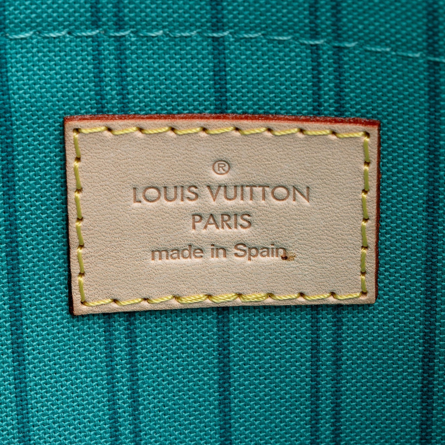 Louis Vuitton Monogram Canvas V Neverfull MM Pochette (SHF-NgSANa)