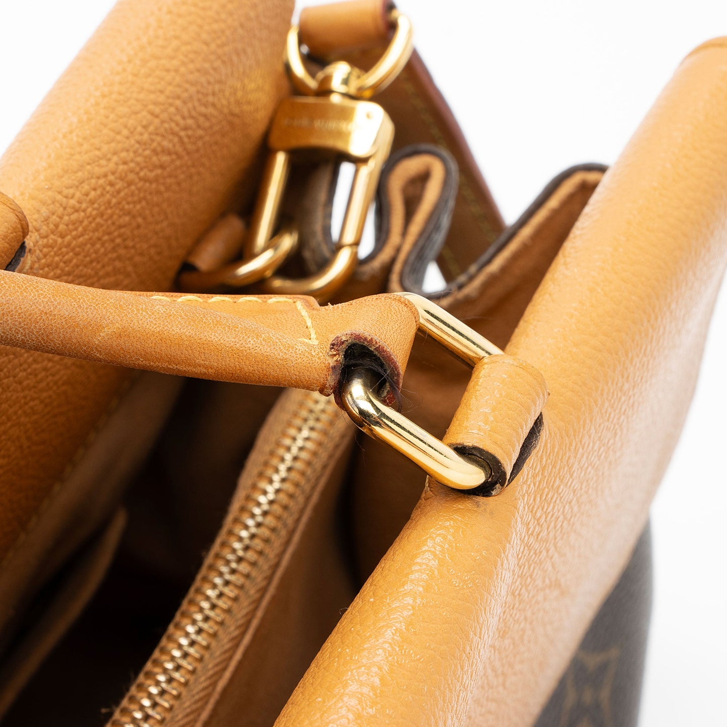 Louis Vuitton Monogram Canvas Venus Satchel (SHF-mKfc1P)