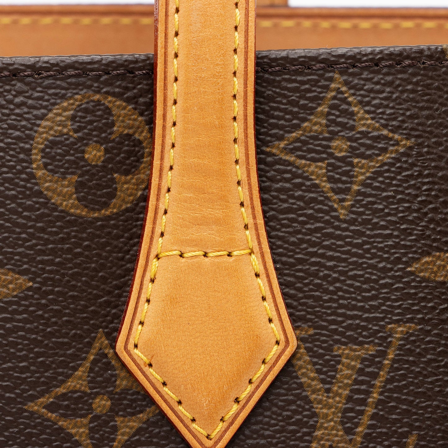 Louis Vuitton Monogram Canvas Wilshire PM Tote (SHF-rZJpDz)
