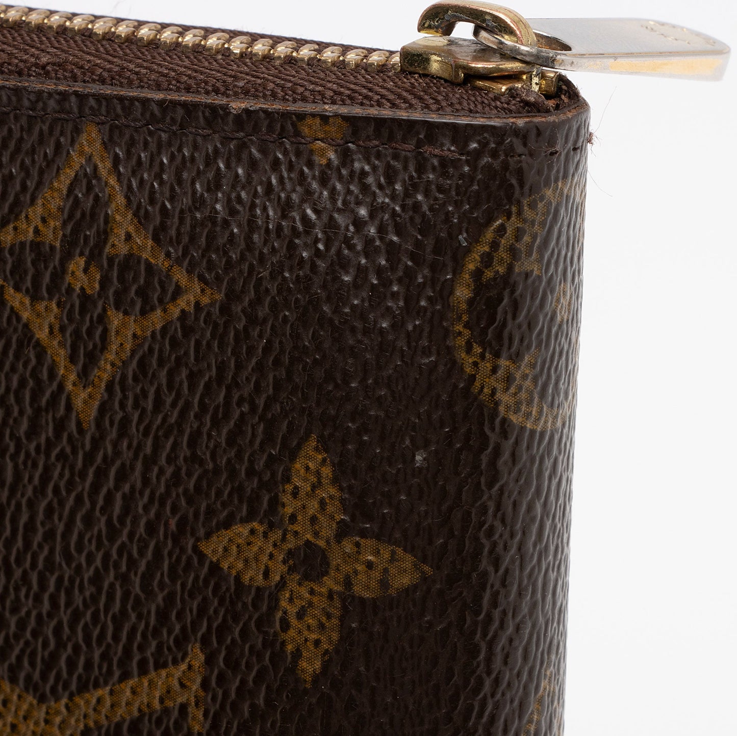 Louis Vuitton Monogram Canvas Zippy Coin Wallet (SHF-5Z4cmm)