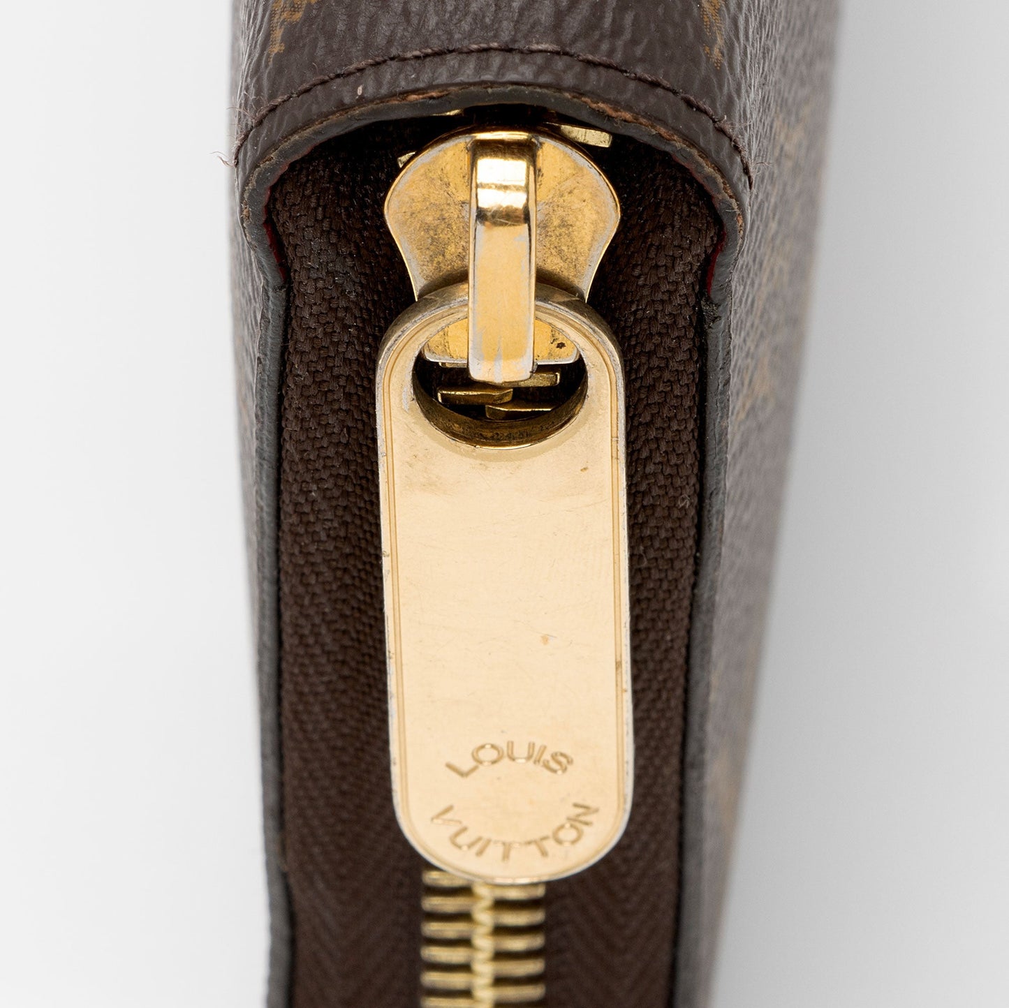 Louis Vuitton Monogram Canvas Zippy Wallet (SHF-743Pf3)