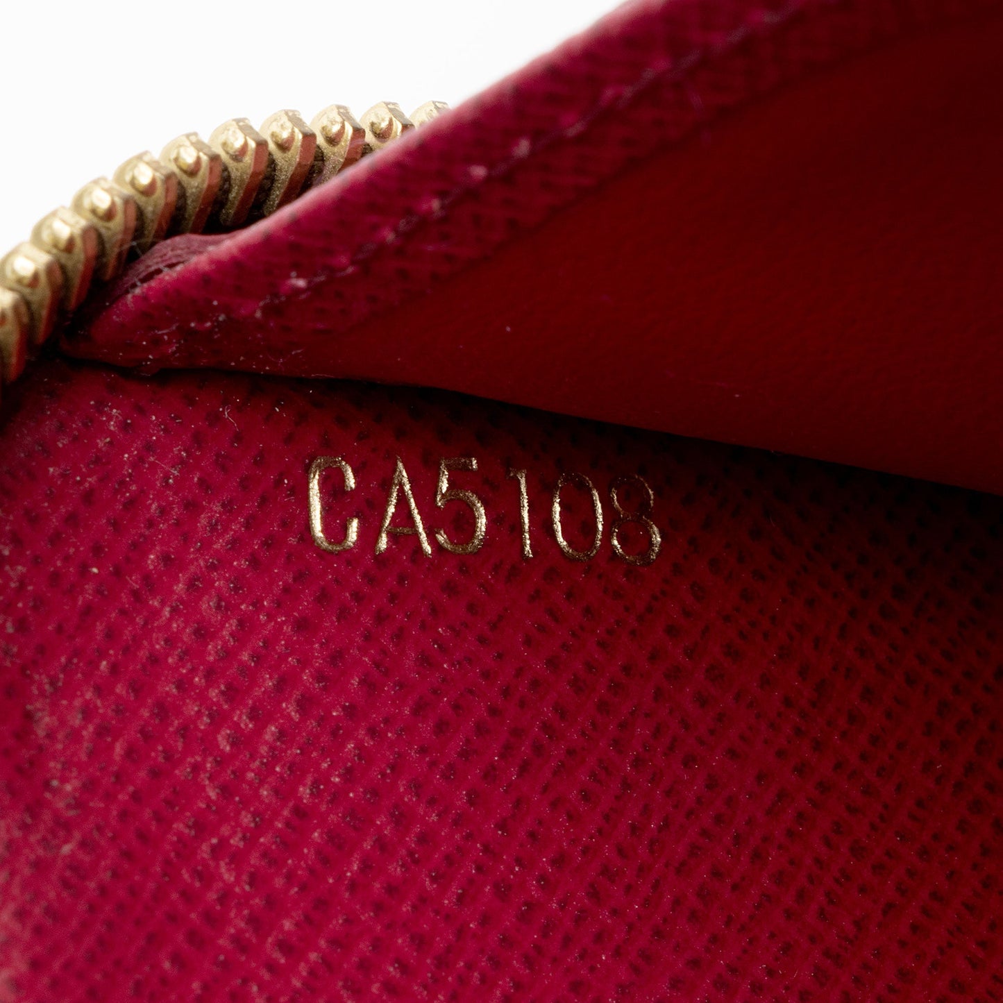 Louis Vuitton Monogram Canvas Zippy Wallet (SHF-743Pf3)