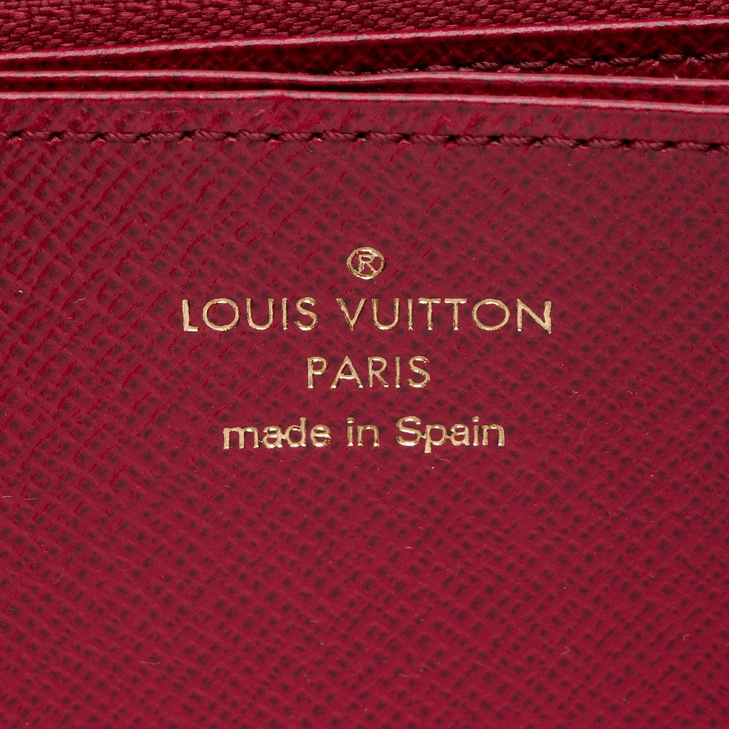 Louis Vuitton Monogram Canvas Zippy Wallet (SHF-743Pf3)