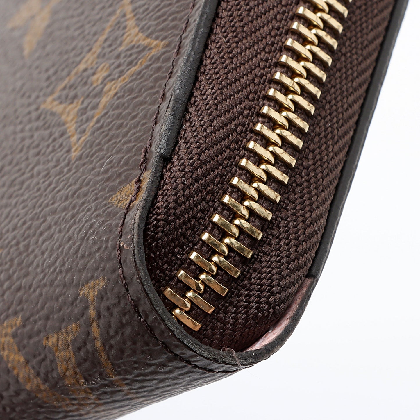 Louis Vuitton Monogram Canvas Zippy Wallet (SHF-NtLd68)