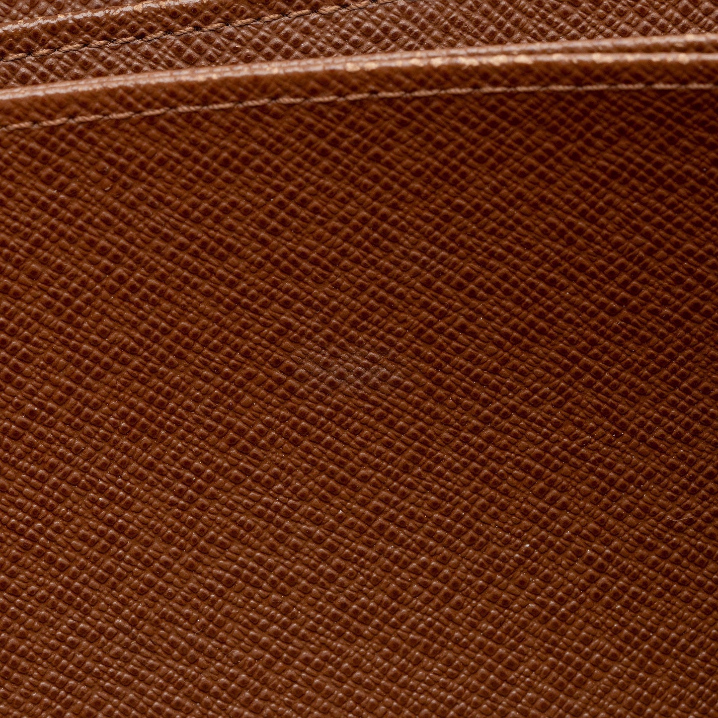 Louis Vuitton Monogram Canvas Zippy Wallet (SHF-UXLzrv)