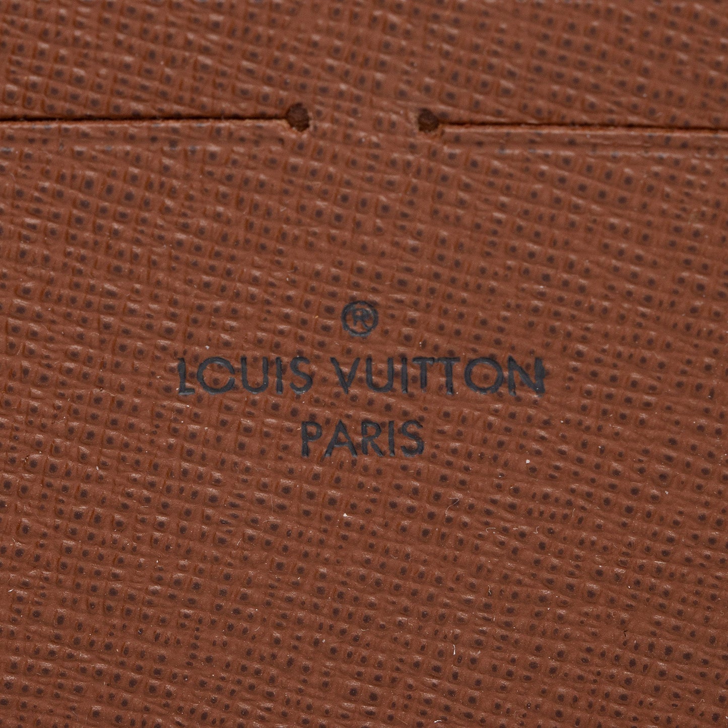 Louis Vuitton Monogram Canvas Zippy Wallet (SHF-hz0xq2)