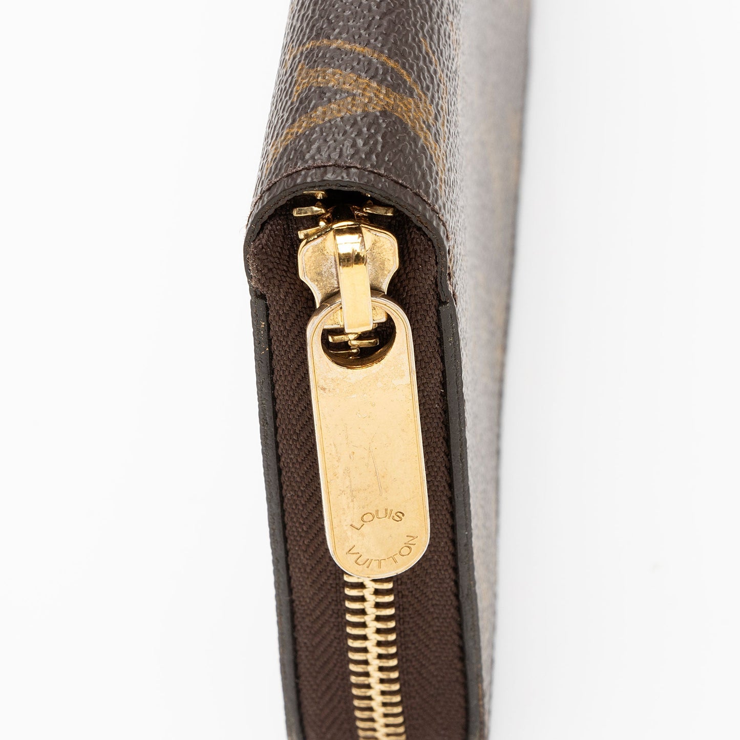 Louis Vuitton Monogram Canvas Zippy Wallet (SHF-64sKuq)