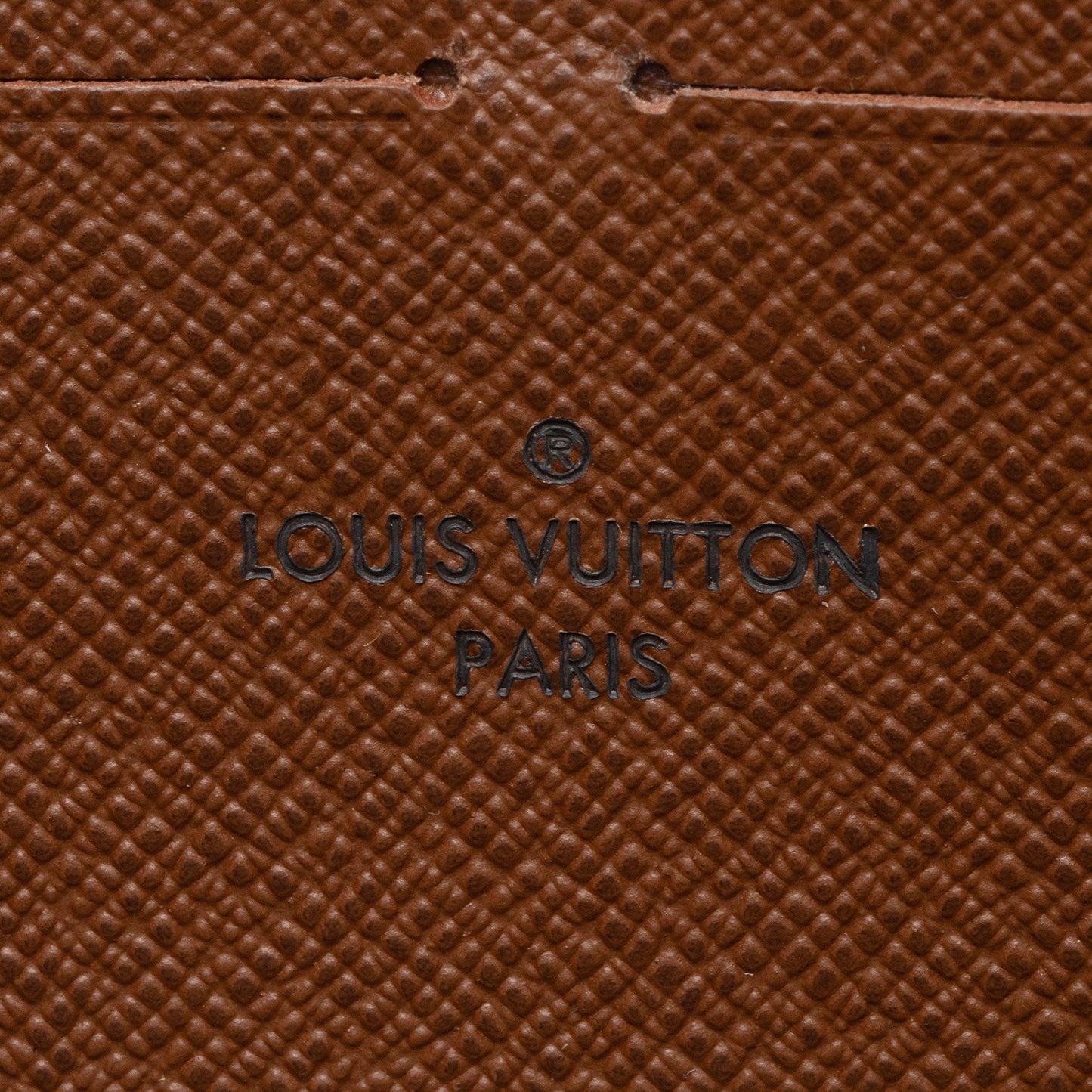 Louis Vuitton Monogram Canvas Zippy Wallet (SHF-64sKuq)