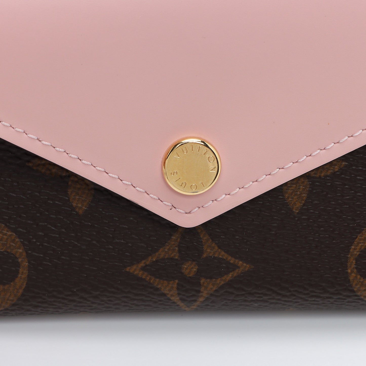 Louis Vuitton Monogram Canvas Zoe Wallet (SHF-dSlmBT)