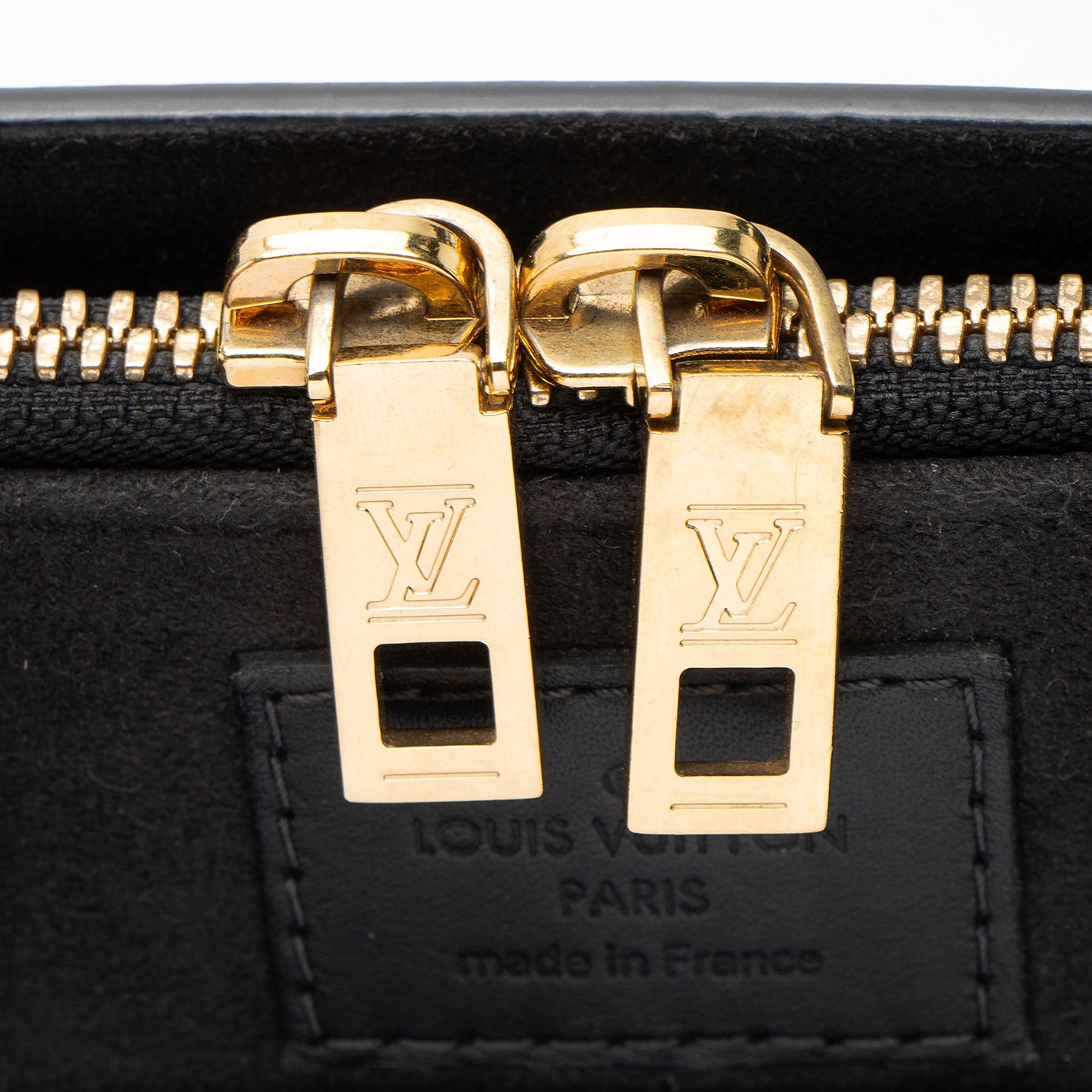 Louis Vuitton Monogram Cuir Plume Very MM Tote
