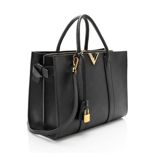 Louis Vuitton Monogram Cuir Plume Very MM Tote