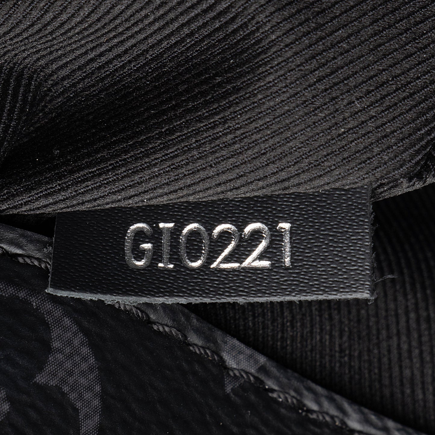 Louis Vuitton Monogram Eclipse District PM Messenger