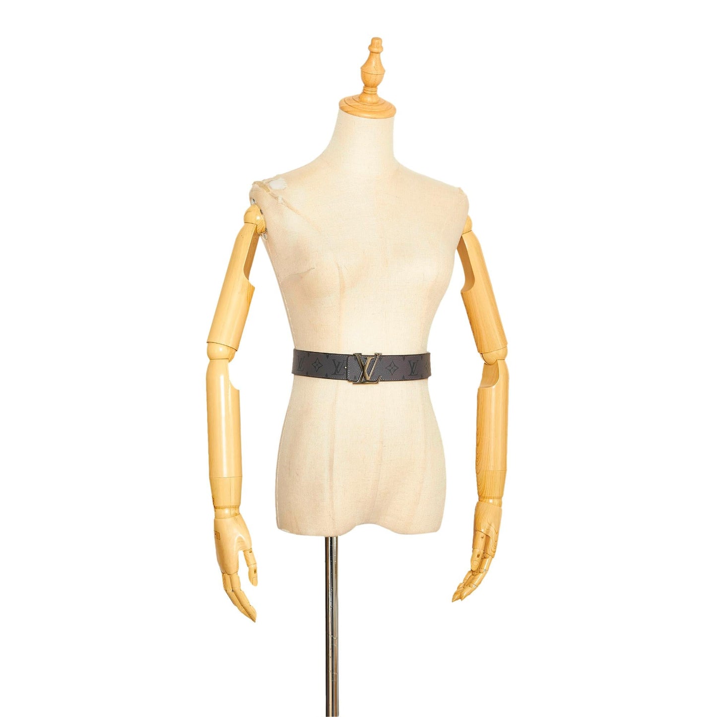 Louis Vuitton Monogram Eclipse Initiales Belt - 44 / 113.00 (SHG-PlPv0S)