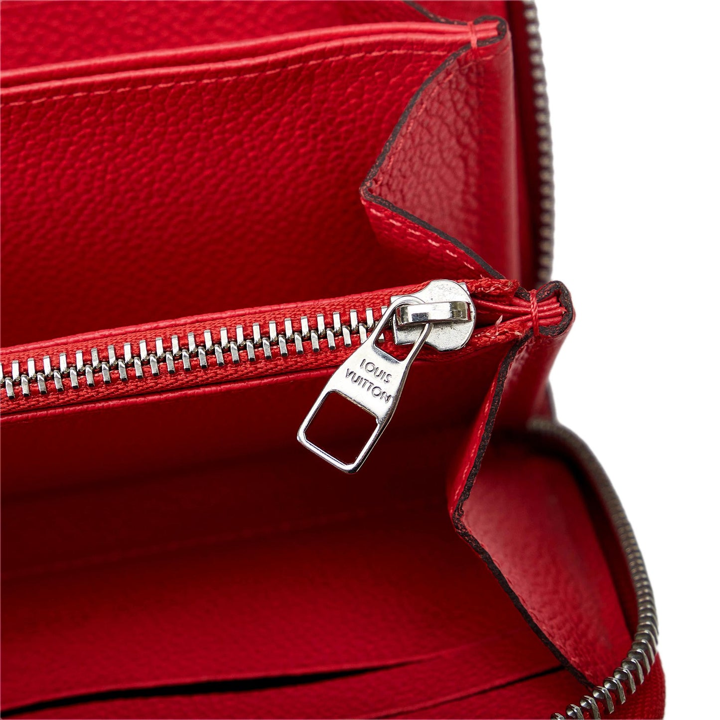 Louis Vuitton Monogram Empreinte Zippy Wallet (SHG-HB9fe7)