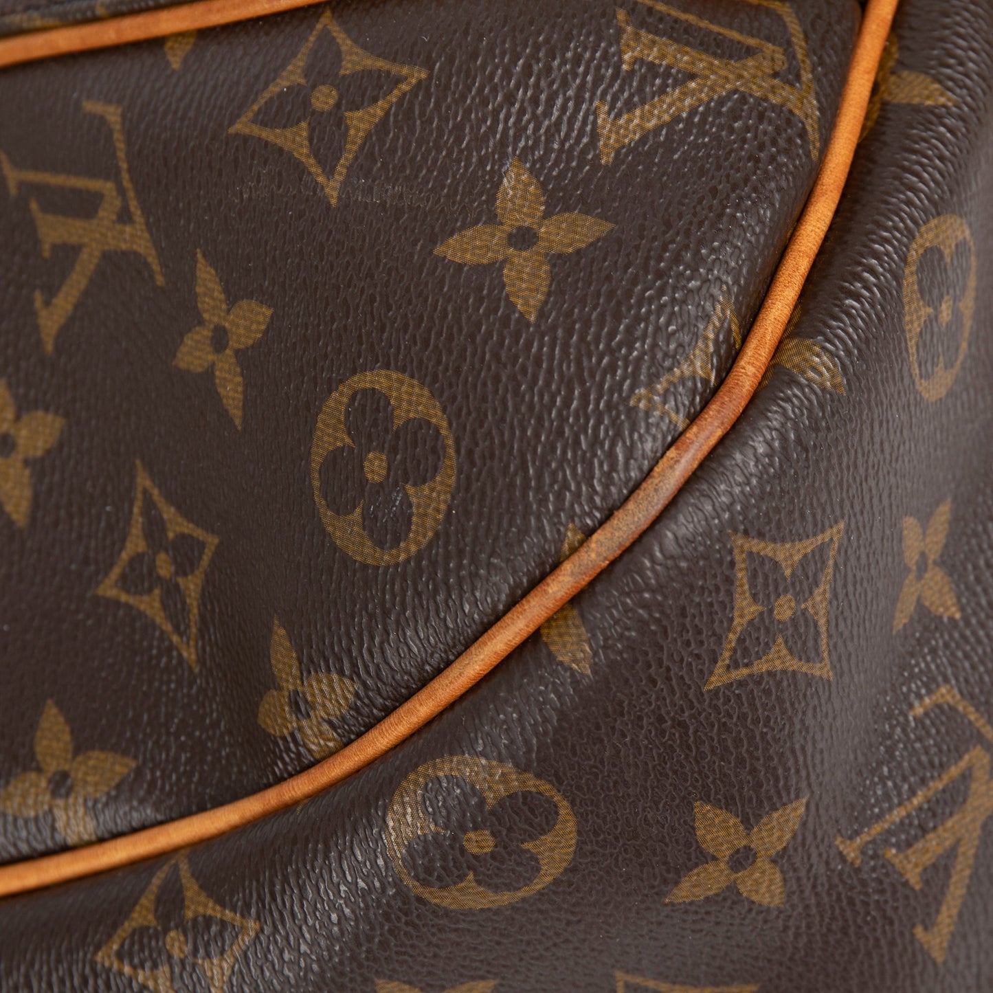 Louis Vuitton Monogram Galleria PM